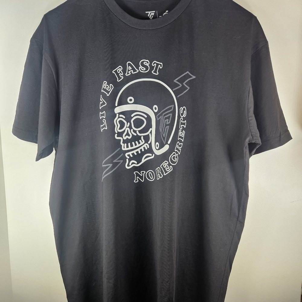 Tuner Cult Men's Live Fast No Regrets T-Shirt